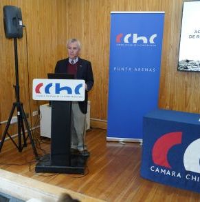 1_Firma_APL_Construcción_Magallanes_31_08_2023_CChC_(9).JPG