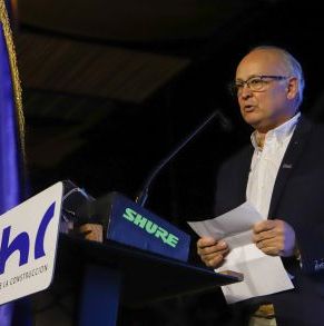 Cambio_Pdte_CChC_(60_de_89).jpg