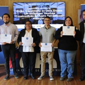 Ceremonia_Curso_Carpintería_CChC_Punta_Arenas_FIDE_XII_ETC_(68).JPG