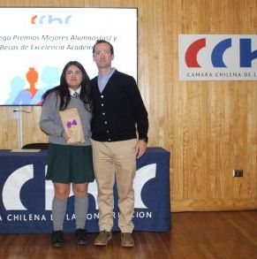 Ceremonia_Entrega_Becas_Empresarios_CChC_Magallanes_(43).JPG