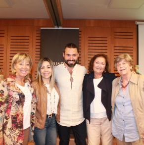 Consuelo_Garrido-_Ximena_Paredes-_Rodolfo_Neira-_Ruby_Abarca-_Anneliese_Moebius.JPG