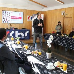 Enseña_Chile_Desayuno_CChC_Magallanes_13_12_2023_(5).JPG