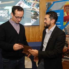 Entrega_Sello_PRO_a_Constructora_Salfa_(3).jpeg