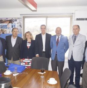 Ex_Presidentes_CChC_visitan_CPP.jpg
