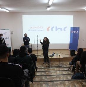 Feria_vocacional_CChC_Canales_Tecnológico_5.jpg