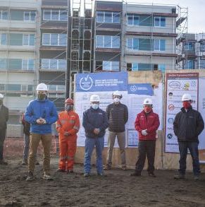 Firma_Protocolo_Sanitario_Punta_Arenas_19_05_2020_(38)_posada.jpg