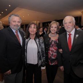 Juan_Carlos_Villarroel,_XXXX,_XXXX,_Claudio_González.jpg