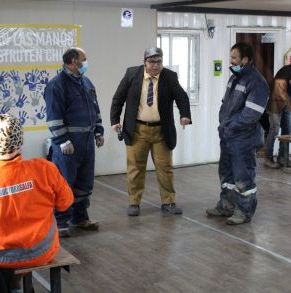 Mes_del_Libro_CChC_Punta_Arenas_04_05_2022_(47).JPG