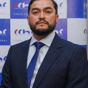 Omar_Vargas_Bahamonde_Presidente_CChC_Punta_Arenas_(2)(1).jpg