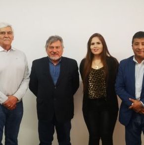 Pdte_CChC_Calama_junto_a_Pdte_Area_Social_Calama_Director_Sence_y_profesional_Sence.jpg