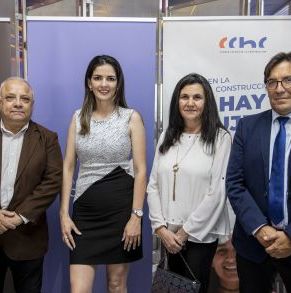 Sergio_Salas_Lorena_Marquez_Paola_Ahumada_y_Andrew_Trench.jpg
