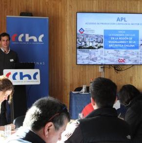 Taller_1_APL_CChC_Punta_Arenas_20_10_2022_(3).JPG