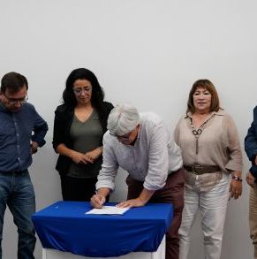 firma_convenio_Antofagasta.jpg