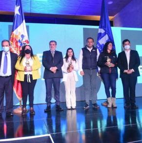 ganadores_mujer_construye.jpg