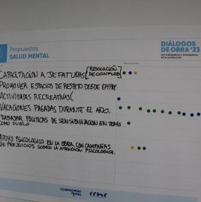 trabajadores-y-trabajadoras-de-la-construccion-compartieron-experiencias-y-analizaron-desafios-presentes-en-el-rubro_(115).JPG