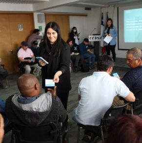 trabajadores-y-trabajadoras-de-la-construccion-compartieron-experiencias-y-analizaron-desafios-presentes-en-el-rubro_(22).JPG