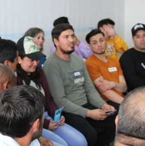 trabajadores-y-trabajadoras-de-la-construccion-compartieron-experiencias-y-analizaron-desafios-presentes-en-el-rubro_(64).JPG