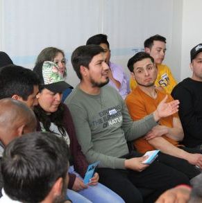 trabajadores-y-trabajadoras-de-la-construccion-compartieron-experiencias-y-analizaron-desafios-presentes-en-el-rubro_(67).JPG