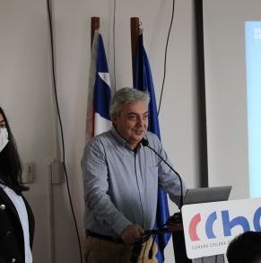 trabajadores-y-trabajadoras-de-la-construccion-compartieron-experiencias-y-analizaron-desafios-presentes-en-el-rubro_(8).JPG