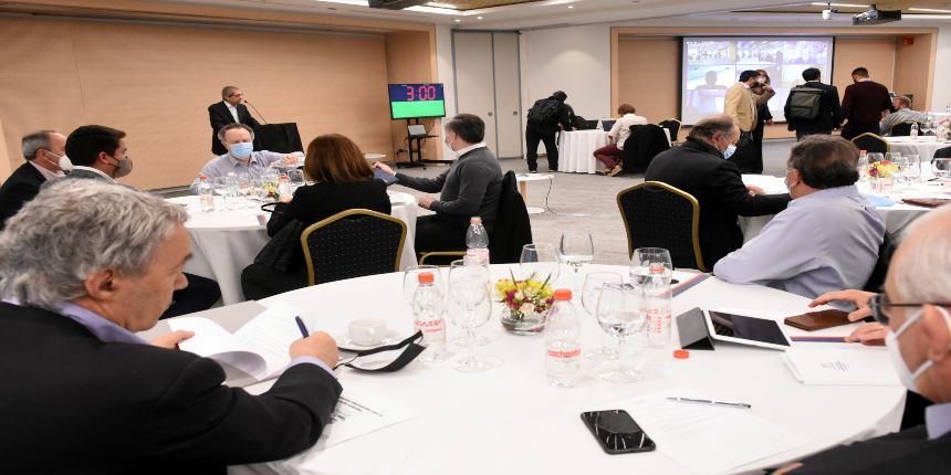 37-gremios-empresariales-realizaron-jornada-de-trabajo-860x430.png