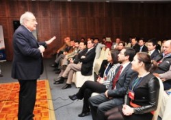 ENCUENTRO-EMPRESARIAL-80-250x175.jpg