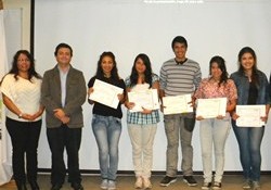 Entrega-de-Becas-1-250x175.jpg