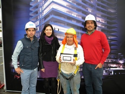 Premio-trabajador-Loga-004.jpg