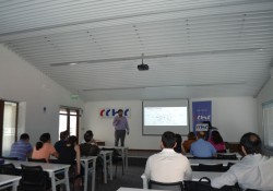 Taller-de-Marketing-Modelo-Canvas-1-250x175.jpg