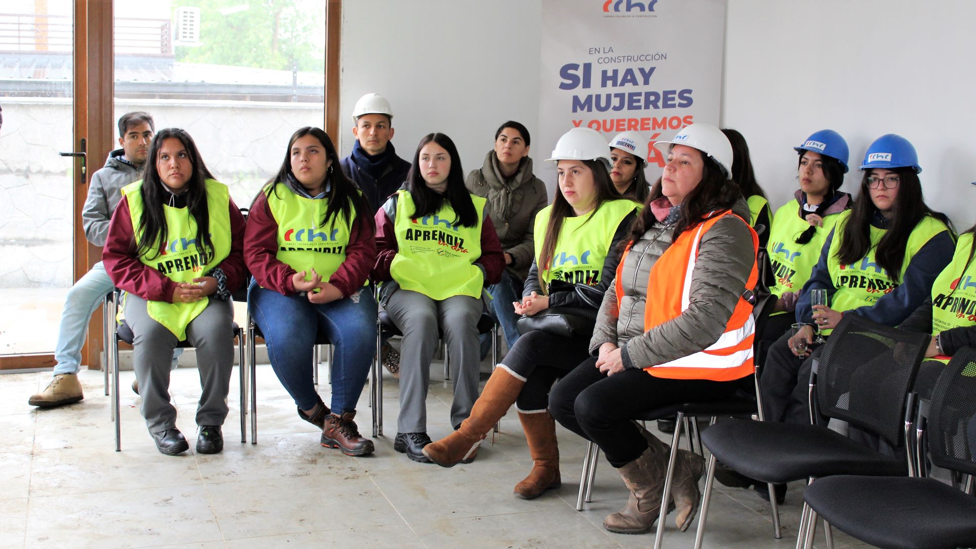 Visita_Constructora_San_Agustin_Alumnas_CAE_%2828%29.jpg