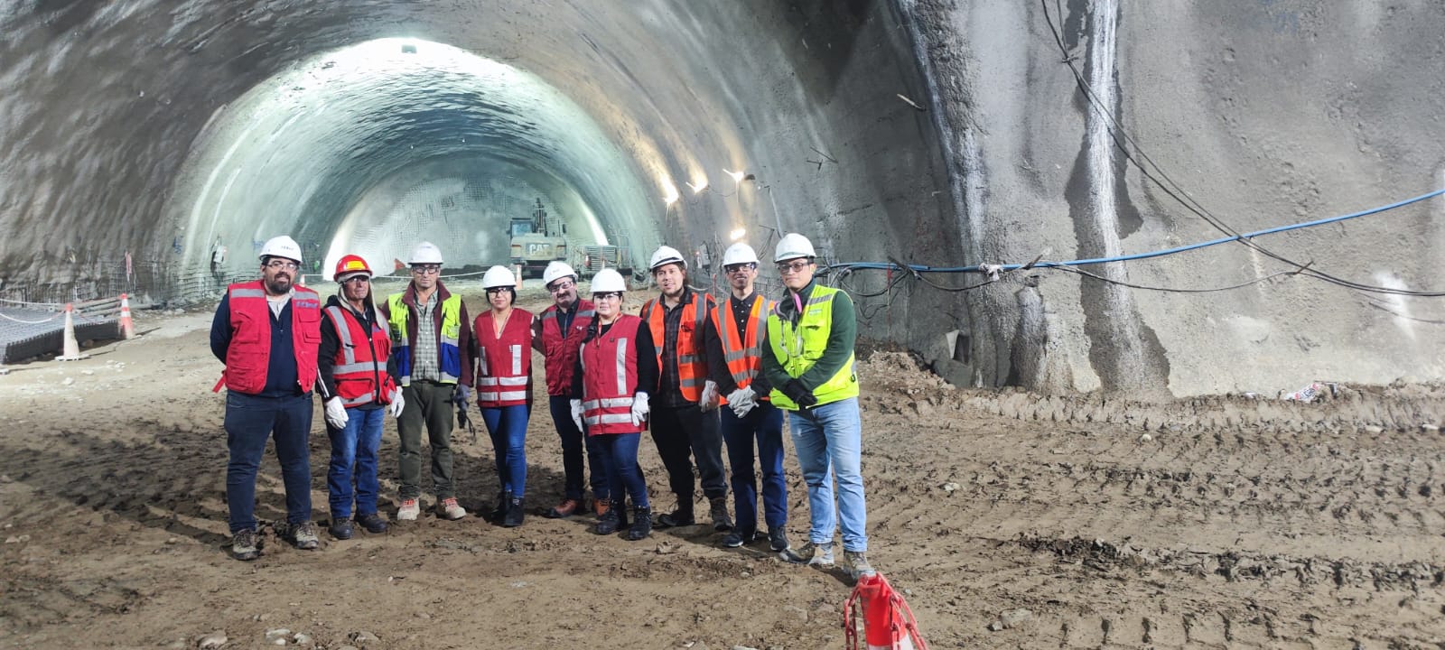 Visita_obra_metro_parque_araucano_3.jpeg