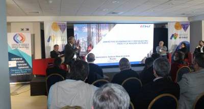 CChC_Chill%C3%A1n_particip%C3%B3_en_encuentro_convocado_por_Gobierno_Regional_Juntos_reactivamos_%C3%91uble.jpg