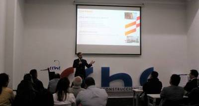 Charla_Banco_Estado_CChC_Atacama_%281%29.jpeg