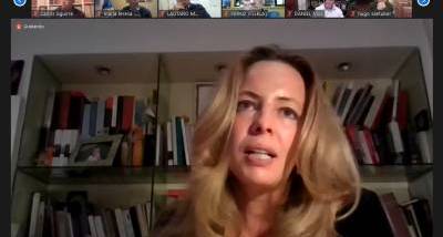 Charla_Vannesa_Kayser_2.jpg