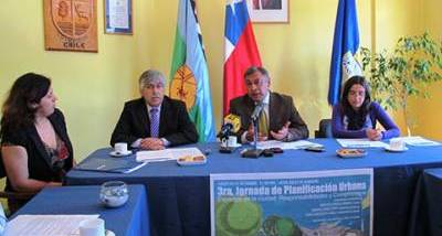 Conferencia-Prensa-CChC-Municipalidad-Coyhaique.jpg