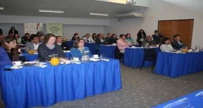 Dialogo_con_candidatos_coyhaique.jpg