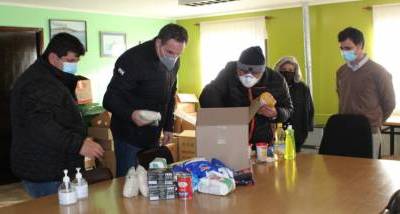 Donaci%C3%B3n_cajas_alimentos_UNCO_15_06_2021_%2812%29_WEB.JPG_.jpg