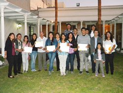 Entrega-de-Becas-mayo-2012.jpg