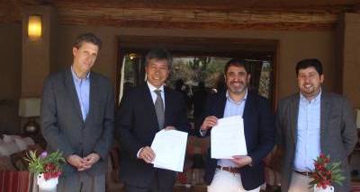 Firma_convenio_Altadirecci%C3%B3n_%282%29.JPG