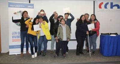 Foto_Entrega_Becas_Coyhaique.jpg