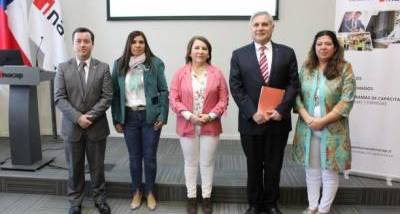 Lanzamiento_curso_laboratorista_Vial_1.JPG