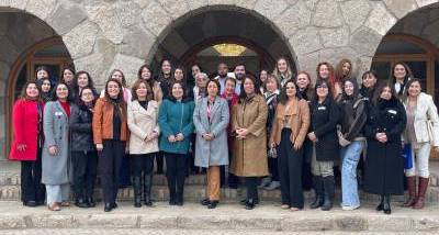 Mujeres_que_Construyen_Chile.jpeg