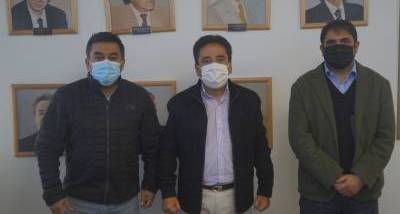 Reuni%C3%B3n_Gobernador_Miguel_Vargas.jpg