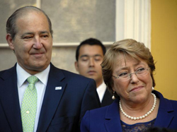 Torreti-y-bachelet.jpg