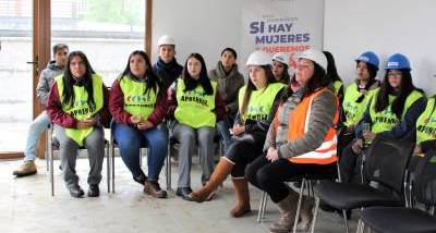Visita_Constructora_San_Agustin_Alumnas_CAE_%2828%29.jpg