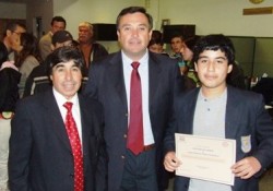 becas-escolares-luis-pinto-copia-250x175.jpg