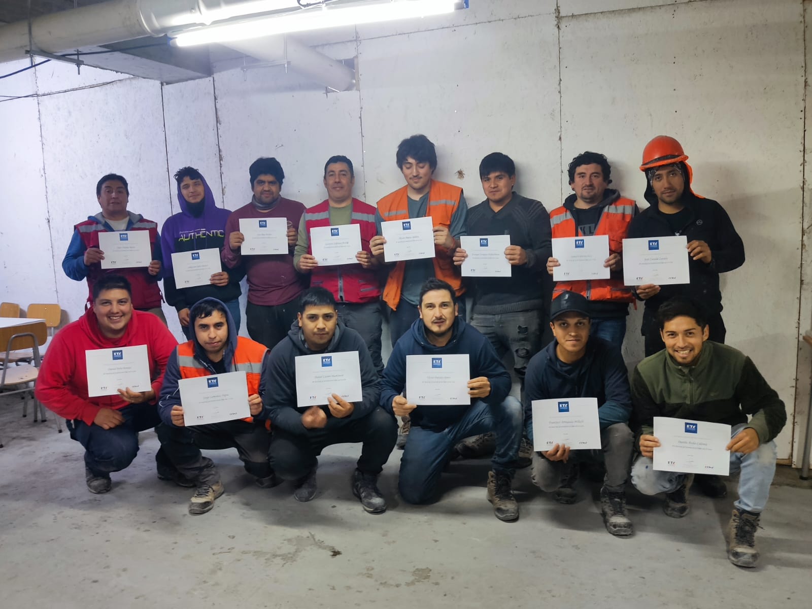 capacitacion_cchc_araucan%C3%ADa_-_trabajadores_vvelec.jpeg