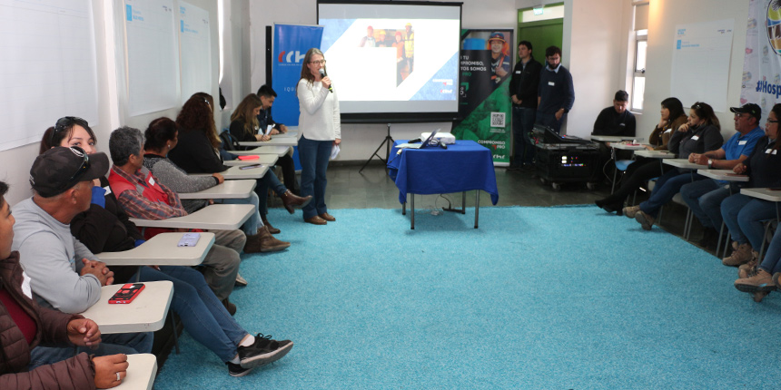 trabajadores-de-iquique-participan-en-los-dialogos-de-obra.jpeg