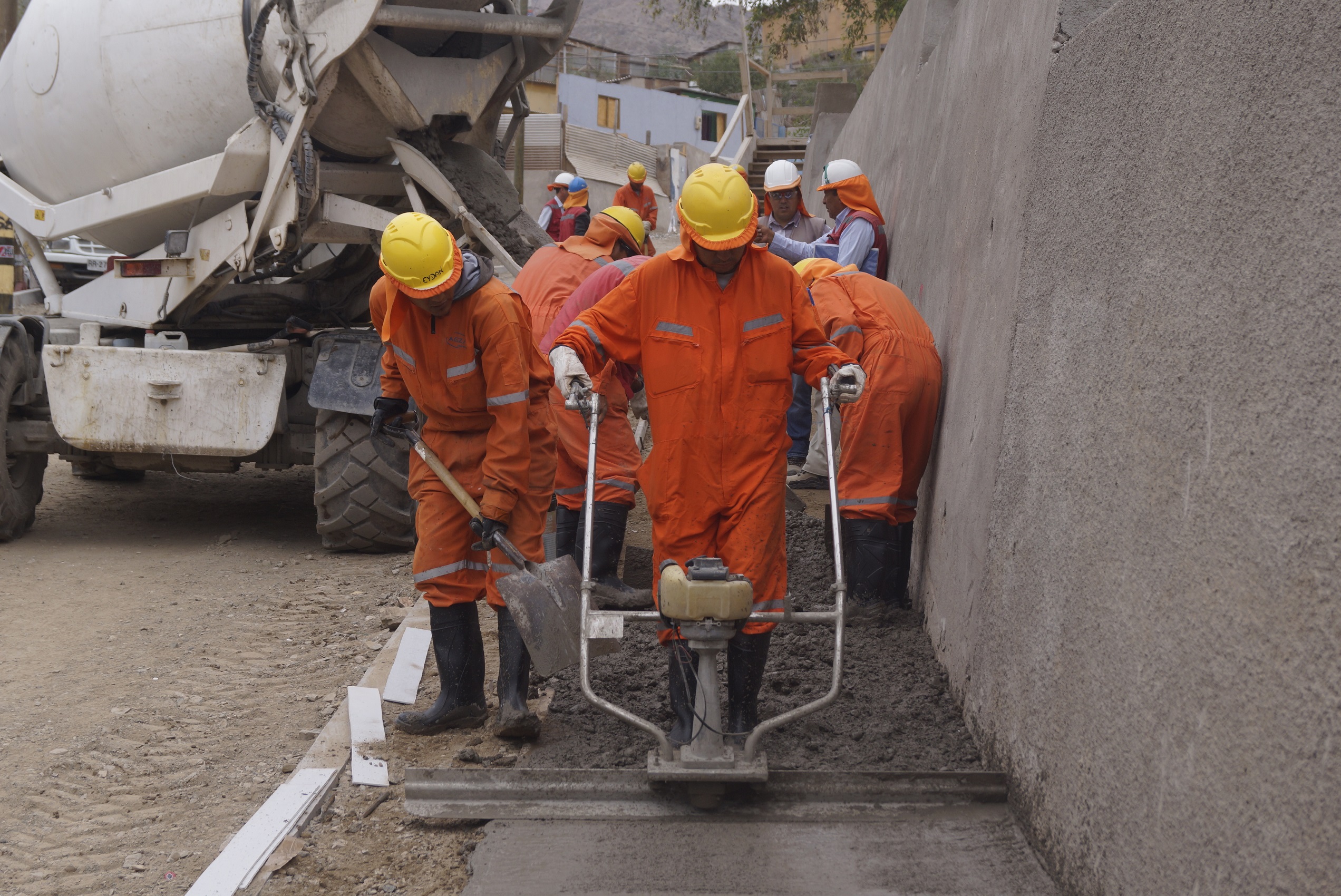 Construcci%C3%B3n_regi%C3%B3n_de_Atacama.jpg