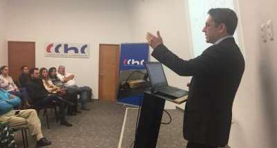 190314_Charla_de_Coyuntura_Econ%C3%B3mica_para_sus_asociados._Byron_Idrovo.jpg
